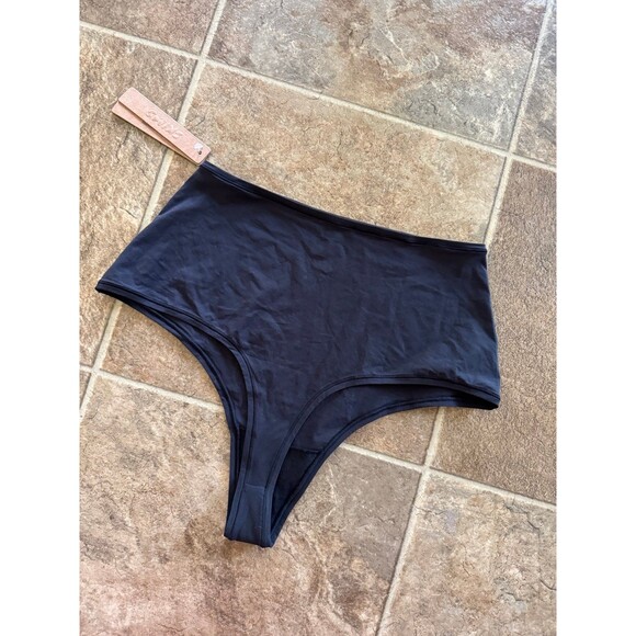 Skims Fits Everybody High Waisted Thong Onyx Size XL - Picture 7 of 9